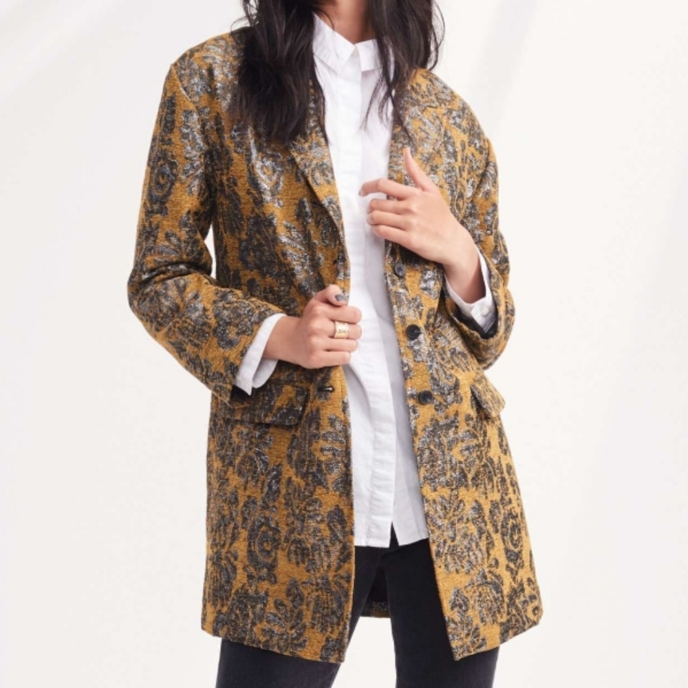 24 hr SALE 🔴Hinge Tapestry Metallic Carpet Blazer Jacket Size S🔴